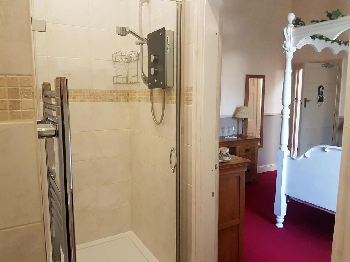 Victoria House Room Only Accommodation Карнарвон Экстерьер фото