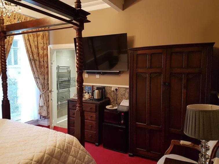 Victoria House Room Only Accommodation Карнарвон Экстерьер фото